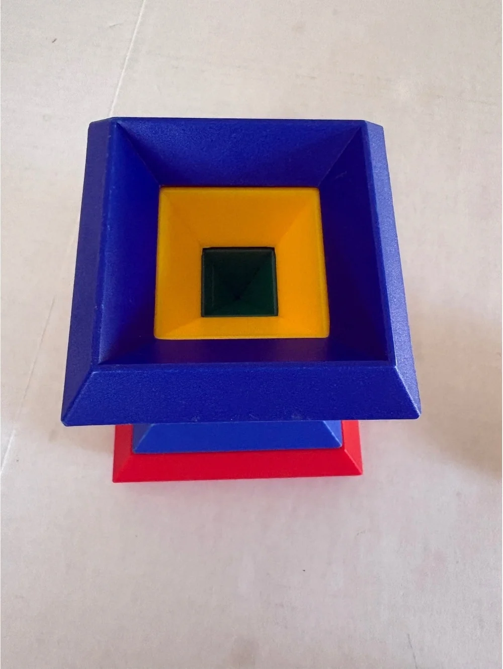 15 piece pyramid stacking toy
